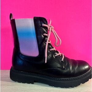Kids size 6.5 combat boots